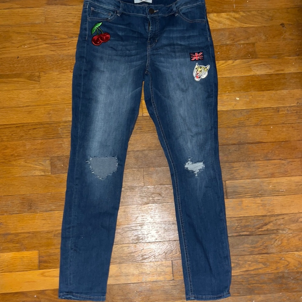 Refuge Size 12 Patchwork Mid-Rise Distressed Skinny Jeans